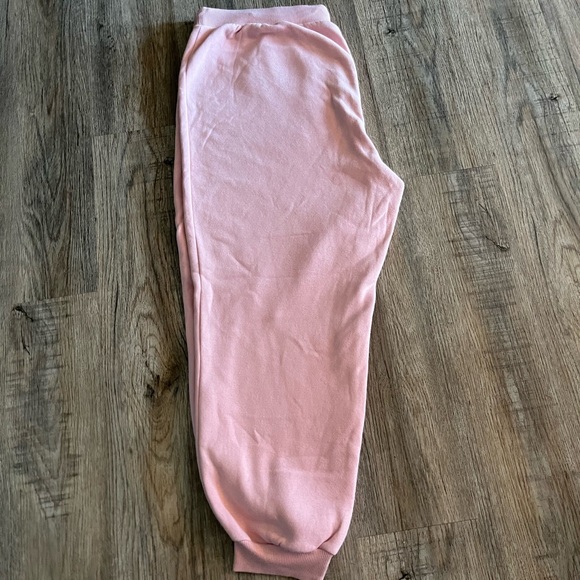 Pink graphic sweatpants from forever 21 size 3x - Picture 2 of 3